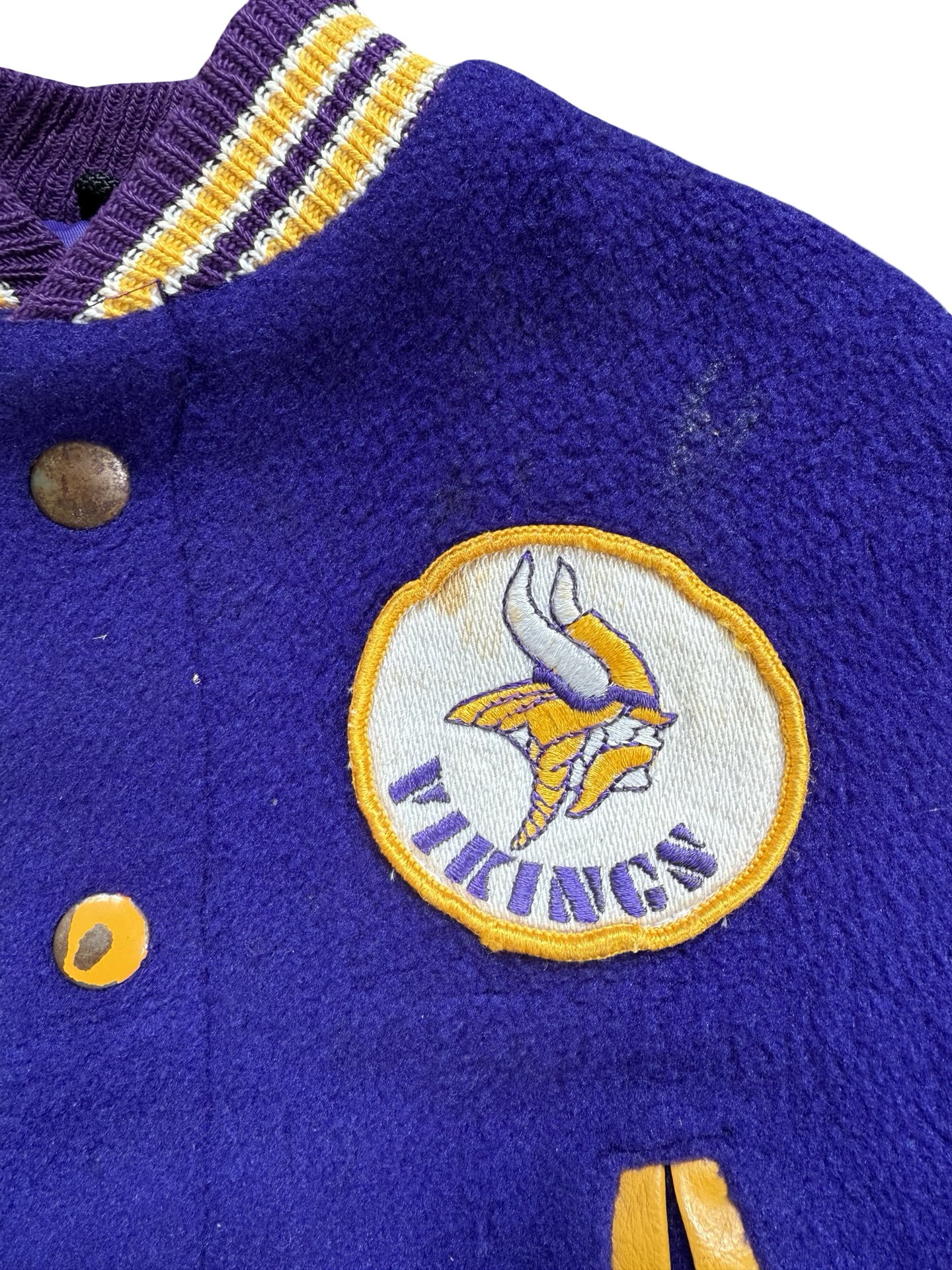 Vintage Vikings jacket (2-3) *FLAWED