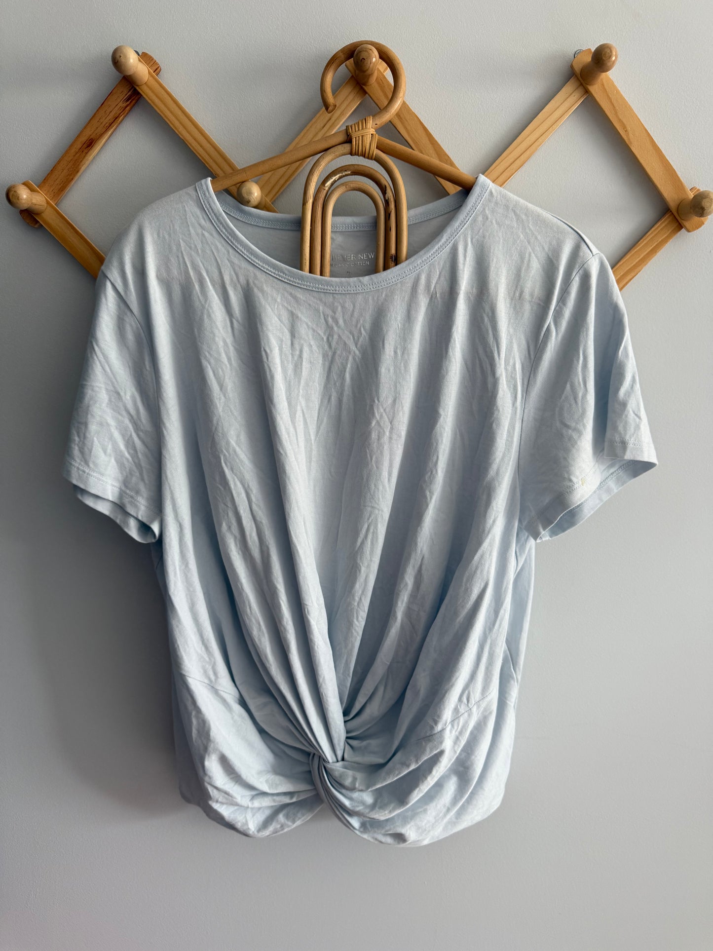 Forever New twist crop tshirt (M)