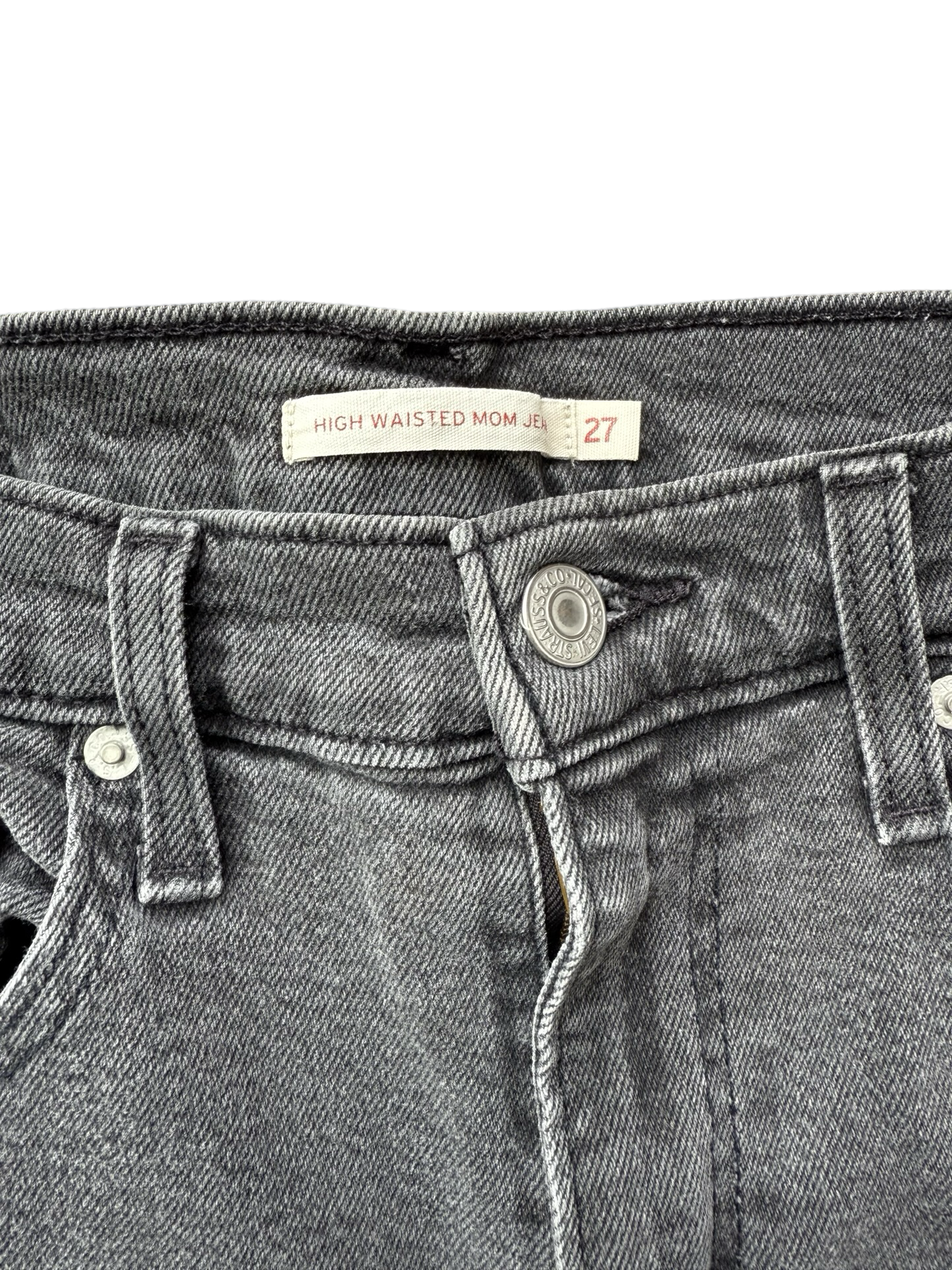 Levi's highwaisted mom jeans