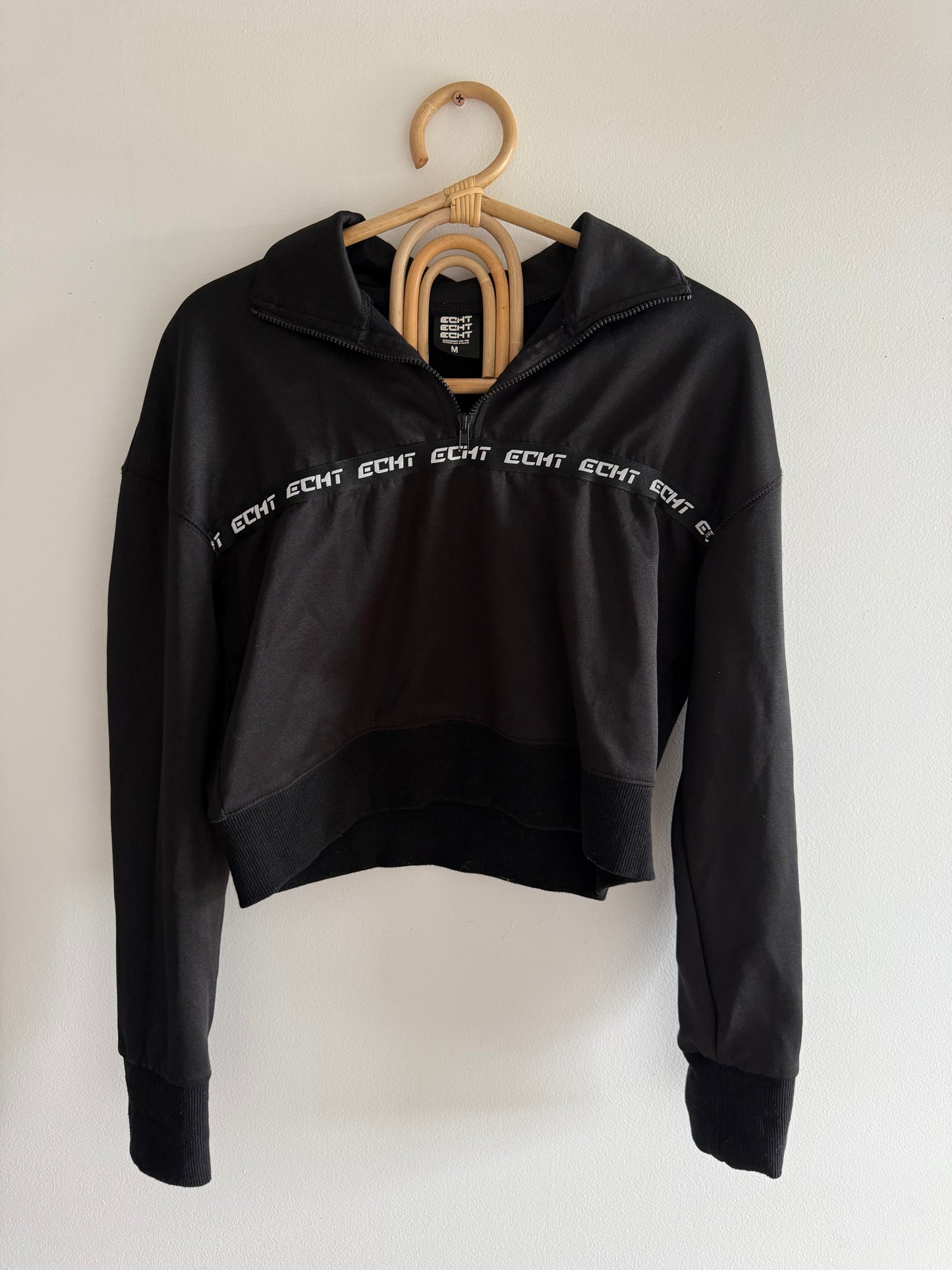 ECHT Crop long sleeve (M)
